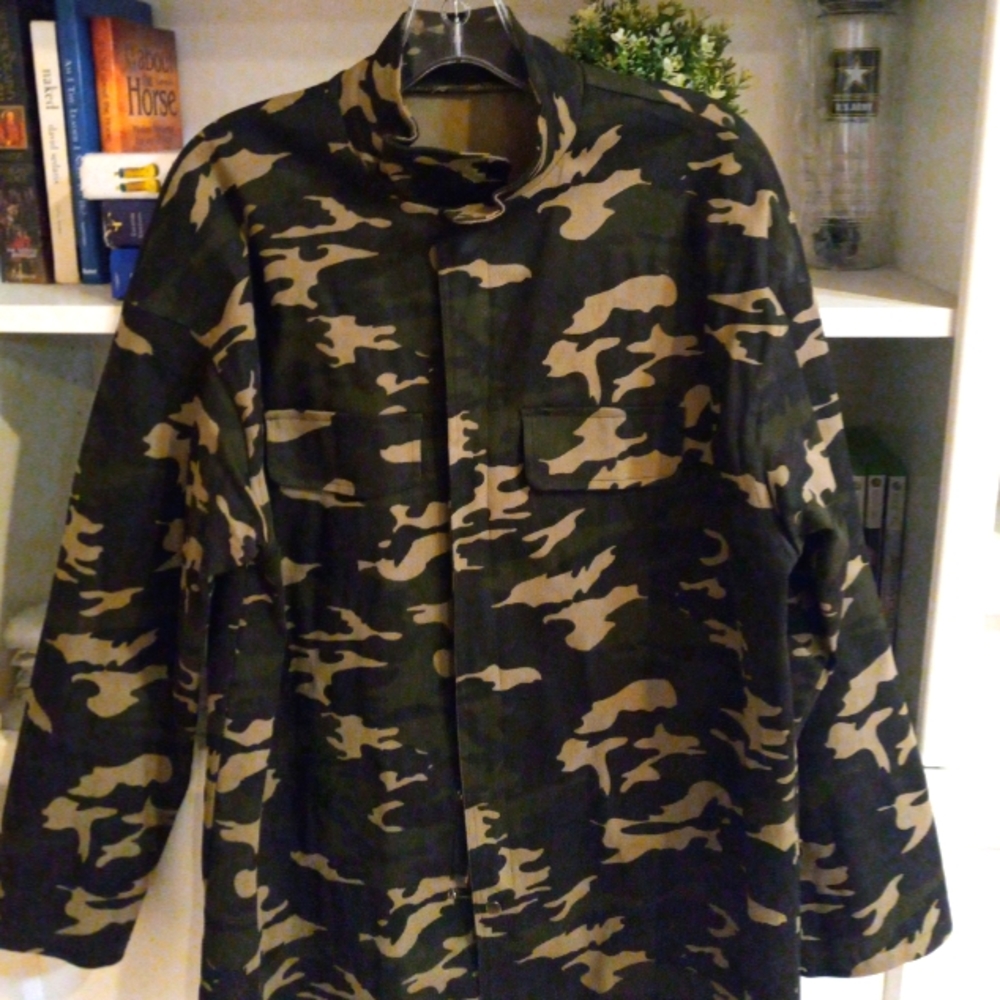 Mens Camouflage Shirt/Jacket